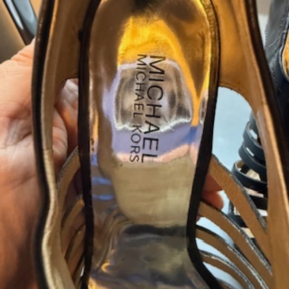 Michael Kors cages leather heels - Picture 10 of 11